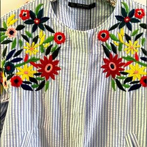 Zara basic pinstripe bell sleeve light jacket